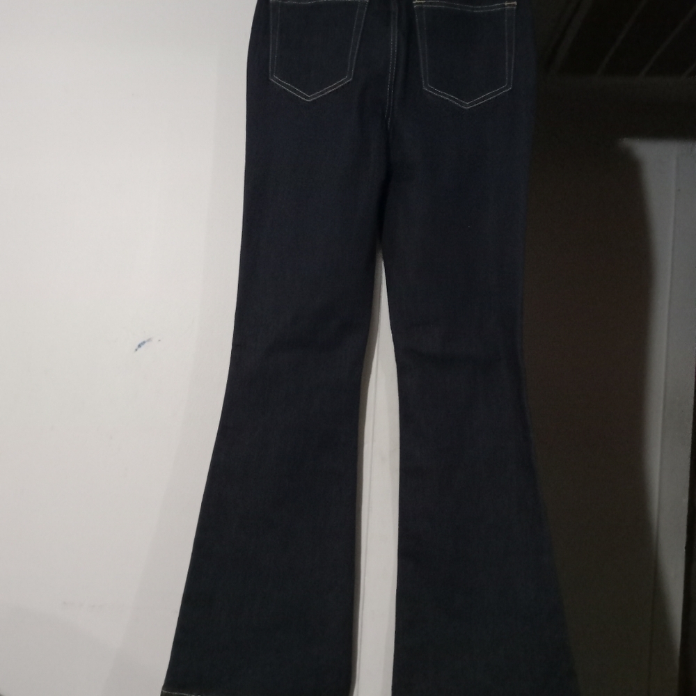 Justfab NWT ladies boot cut blue jeans. Size 28X32 - Picture 9 of 9